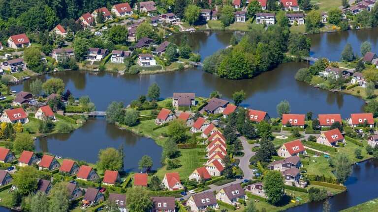Bungalowpark Parc Emslandermeer in Vlagtwedde – Voordeeluitjes.nl