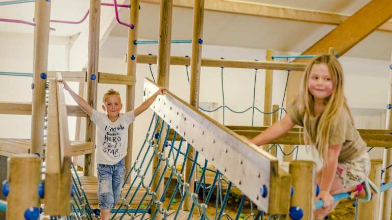 Vakantiepark Mölke, Zuna Boek nu voordelig! Vakantiepark Mölke in Zuna de beste aanbiedingen!